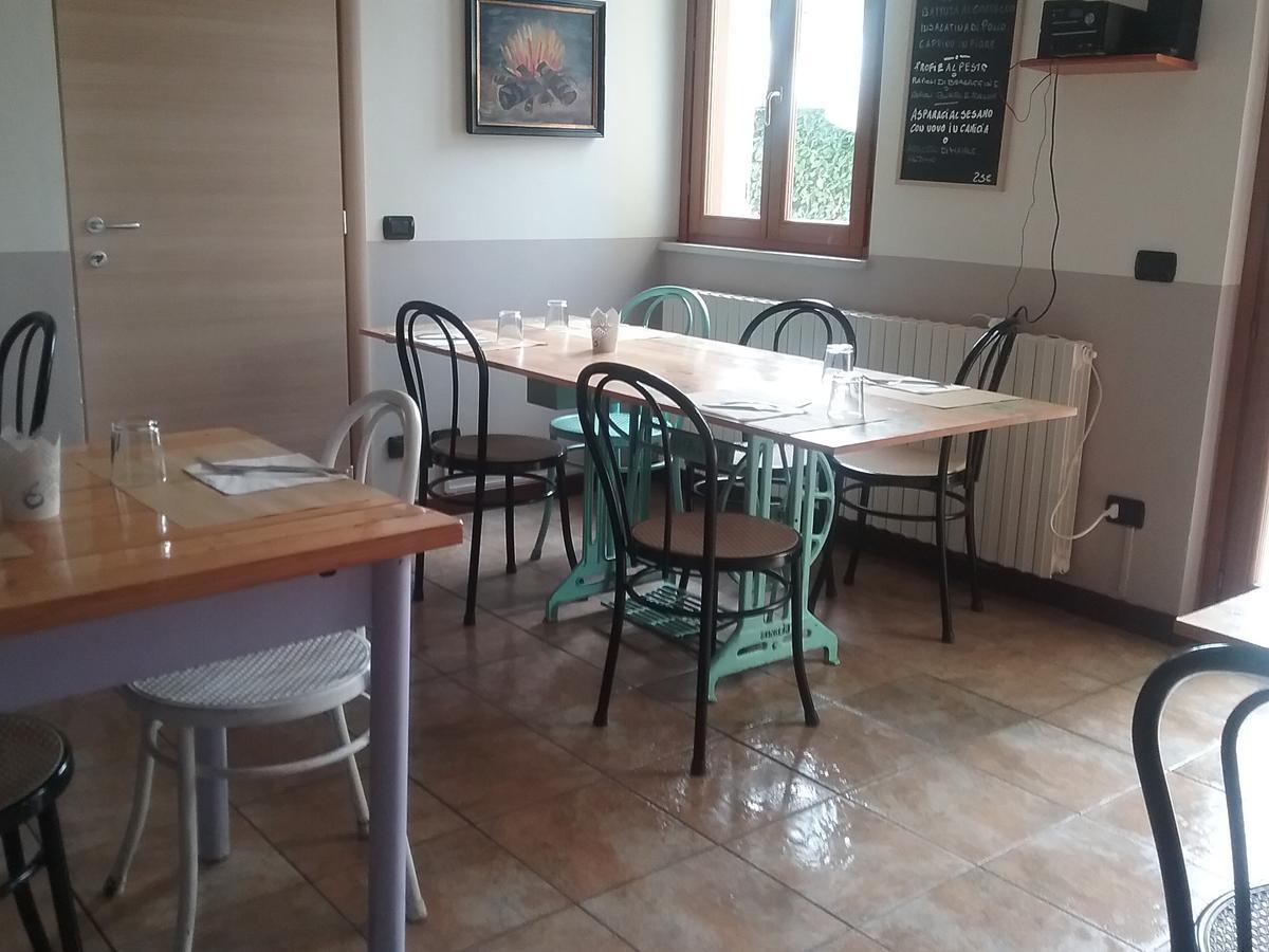 Bed and Breakfast La Terrazza Del Barbaresco Neviglie Exterior foto